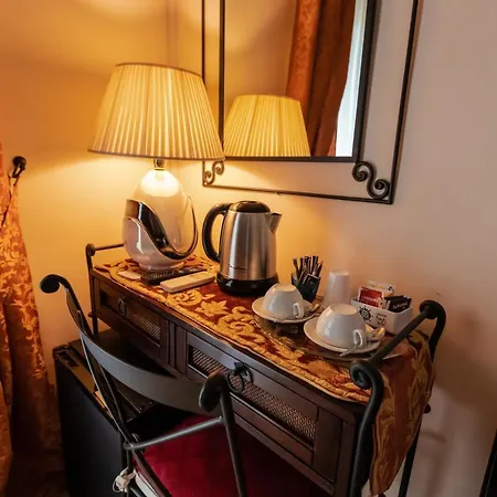 Le Campane 4* Φεράρα