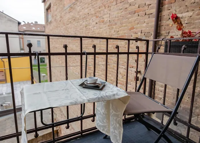 Le Campane Φεράρα