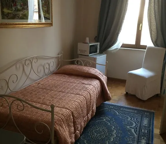 Le Campane Πανσιόν 4*