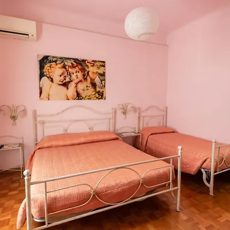 Le Campane Πανσιόν Φεράρα