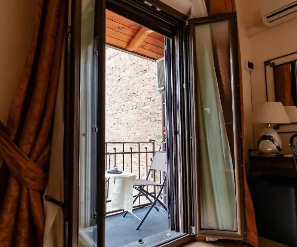 Le Campane 4* フェラーラ